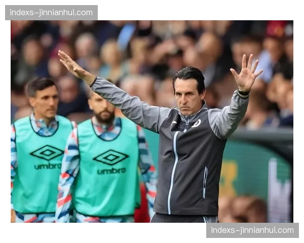 曼联维拉争四直接对话 埃梅里客场布阵针对红魔中场薄弱环节